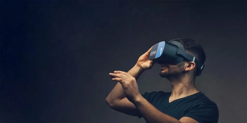 EXP360 VR headset
